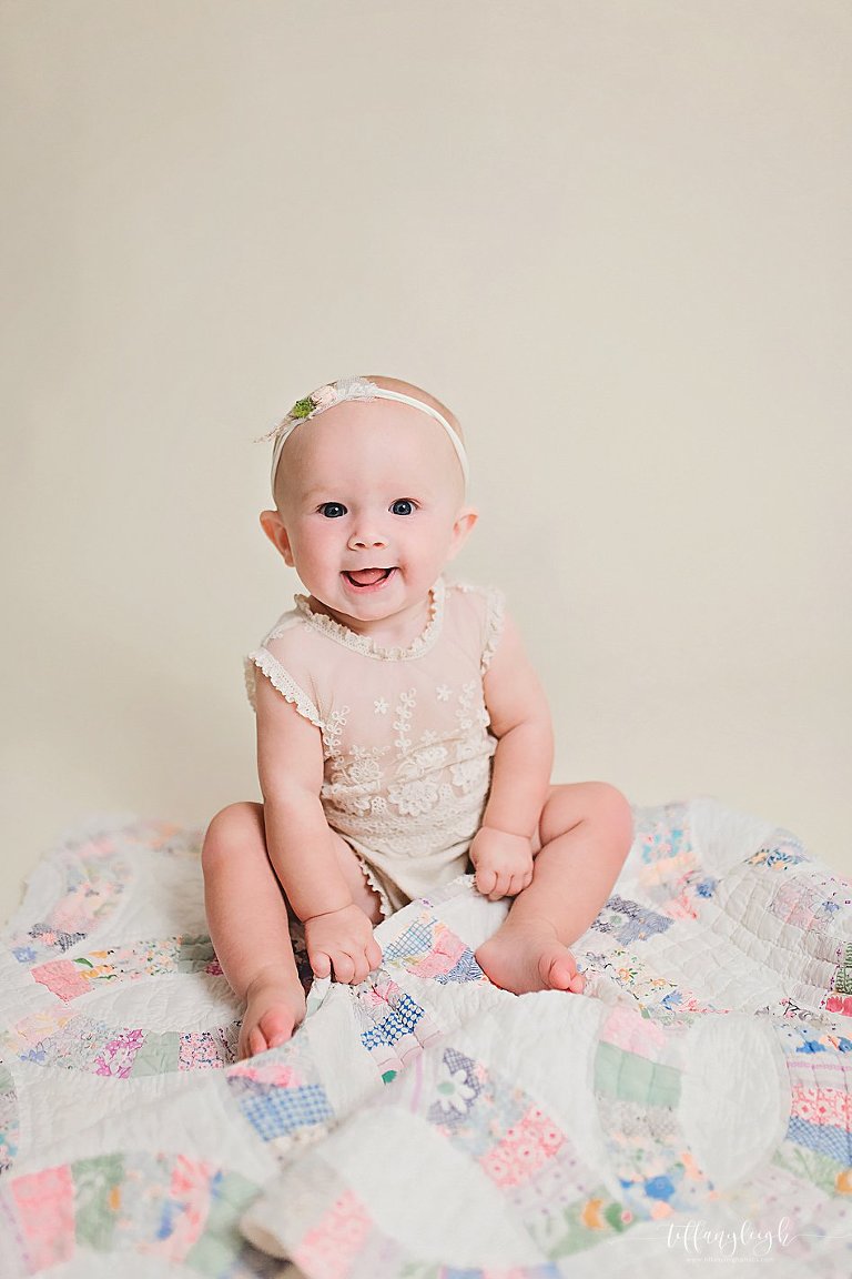 newborn photography baby pics child portraits family photographer posed newborns gainesville ocala north central florida lake city fl,