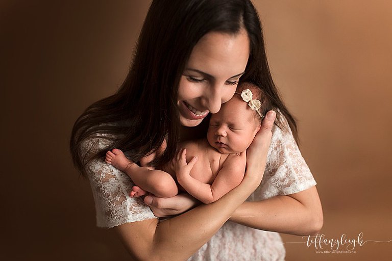 newborn photography baby pics child portraits family photographer posed newborns gainesville ocala north central florida lake city fl,