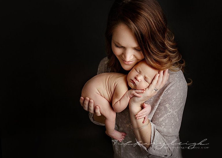 newborn and mom photography ideas