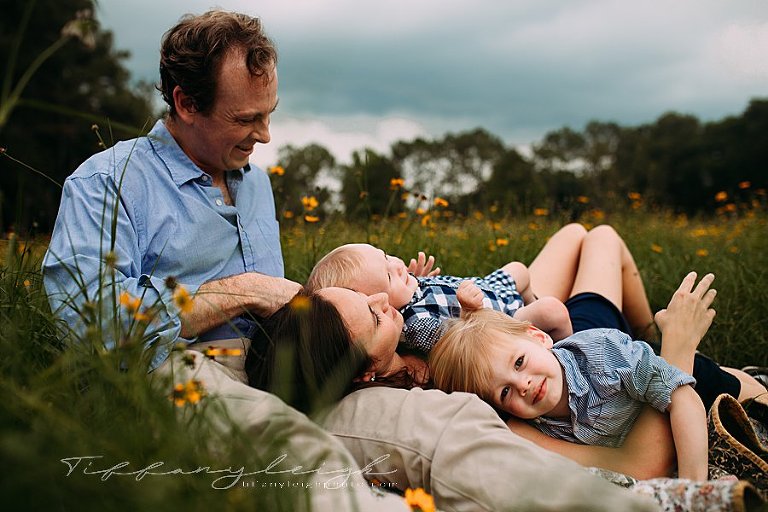 eye contact little brother family photography