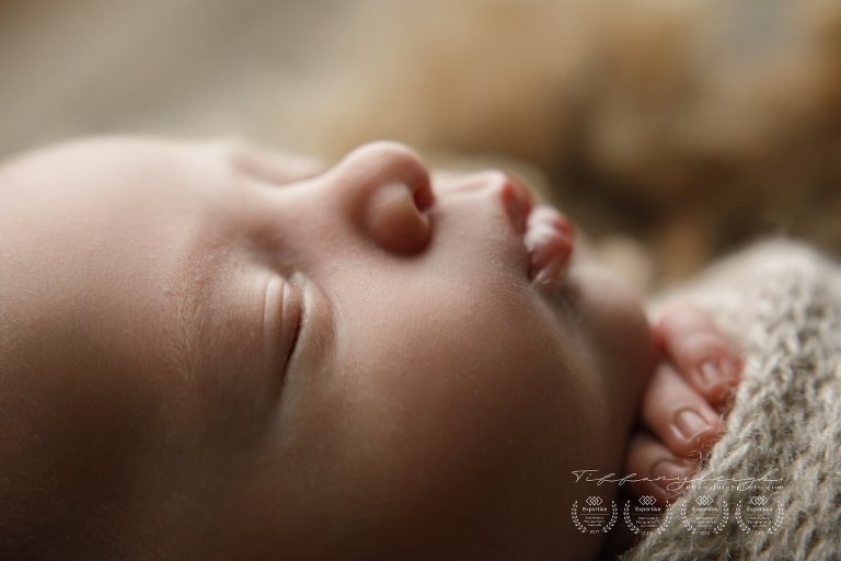 Macro baby lips lashes Gainesville newborn studio