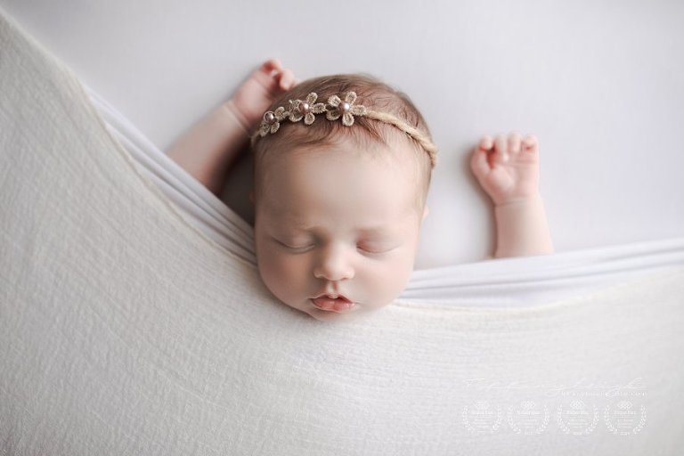 tucked in pose gainesville baby photos