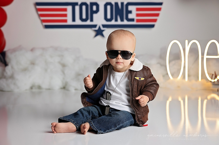 baby in aviator glasses for one year pictures