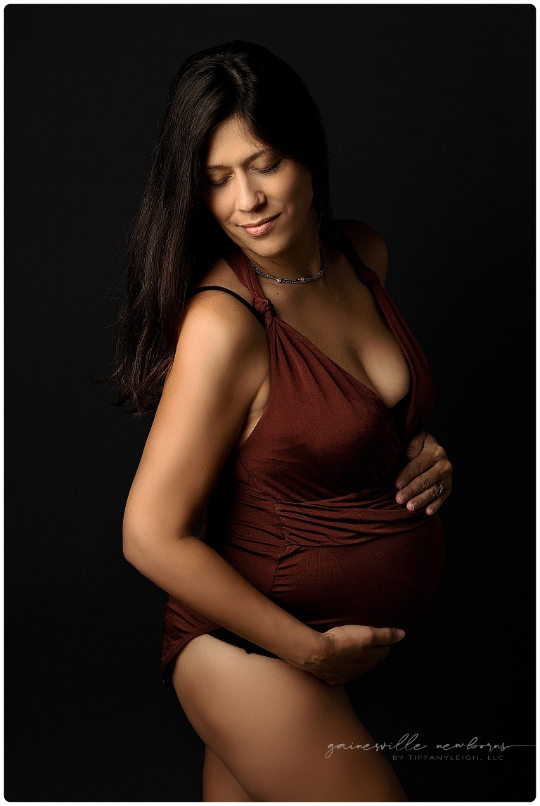 maternity photos bodysuit lake city photographer