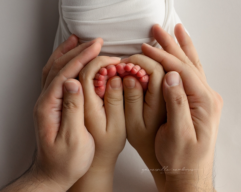 baby pictures,ocala,lake city,photography studio,newborn photographer,infant pics,longleaf,haile plantation,alachua county,micanopy,gainesville,newberry,high springs,baby clothes,pregnancy,birth,north florida,shands,