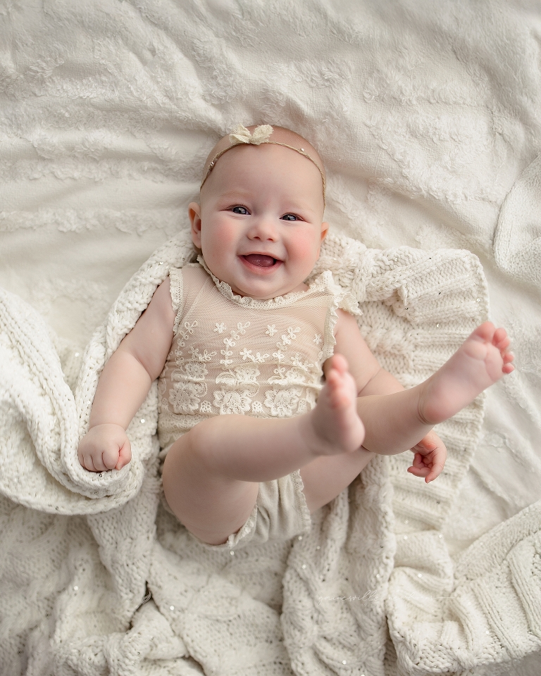 Scarlett Salafrio_tummy time_000003 copy.jpg